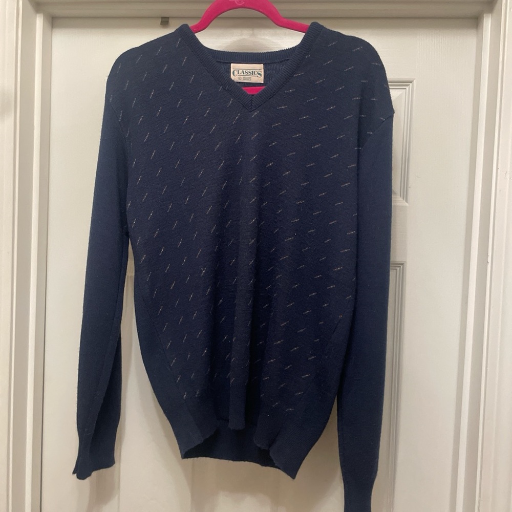 Classic vintage Sears Navy Blue Men's Sweater 90s